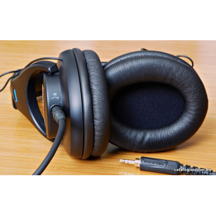 Наушники Shure SRH440
