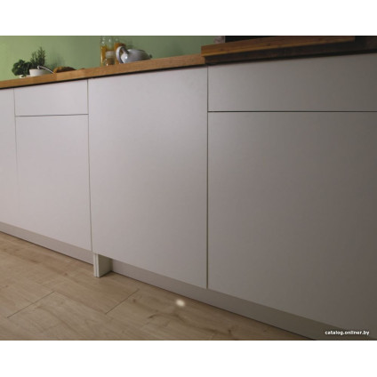 Встраиваемая посудомоечная машина Candy RapidO CI 6B4S1PSA1