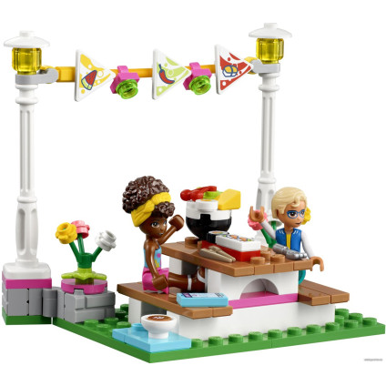 Конструктор LEGO Friends 41701 Рынок уличной еды