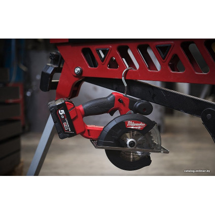 Дисковая (циркулярная) пила Milwaukee Fuel M18 FMCS-0X (без АКБ)