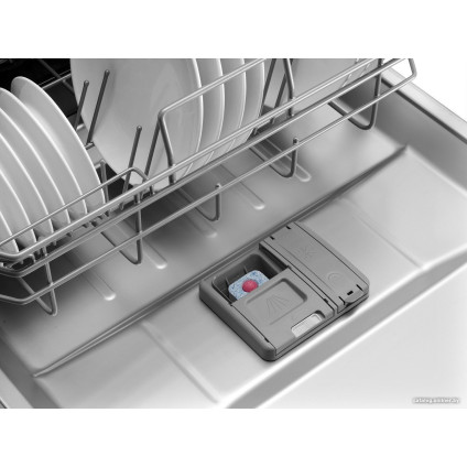 Встраиваемая посудомоечная машина Concept MNV4160