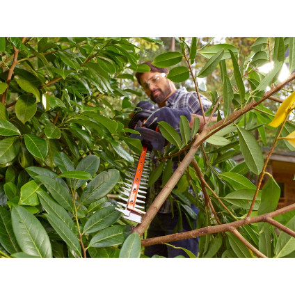 Кусторез Black & Decker BEHTS401-QS