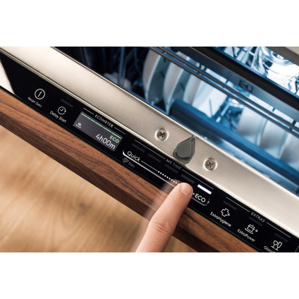 Встраиваемая посудомоечная машина Electrolux GlassCare 700 QuickSelect KEGB3410L
