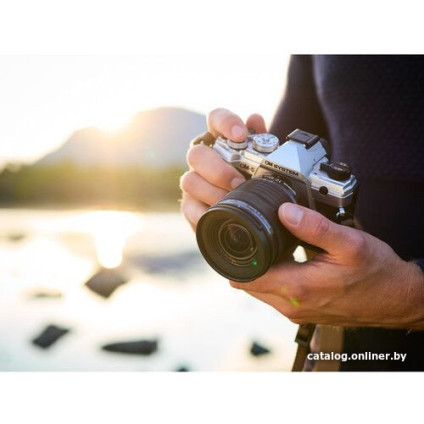 Беззеркальный фотоаппарат Olympus OM-5 Body (серебристый)