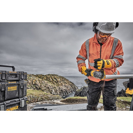 Угловая шлифмашина DeWalt DCG418X2 (с 2-мя АКБ, кейс)