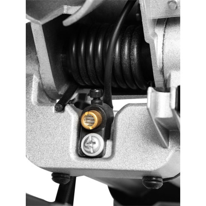 Торцовочная пила GRAPHITE 58GE121 (без АКБ)