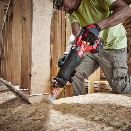 Сабельная пила Milwaukee M18 FSZ100P 4933498242 (с 2-мя АКБ, кейс)