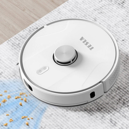Робот-пылесос Tesla Electronics RoboStar iQ700 Plus