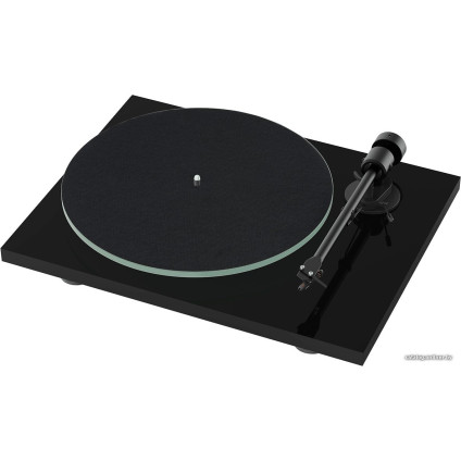 Виниловый проигрыватель Pro-Ject T1 (черный)