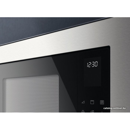 Микроволновая печь Electrolux EMS4253TEX