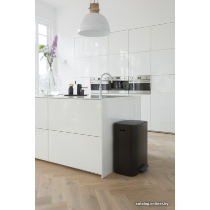 Система сортировки мусора Brabantia Bo Pedal Bin 2 x 30 л (черный матовый)