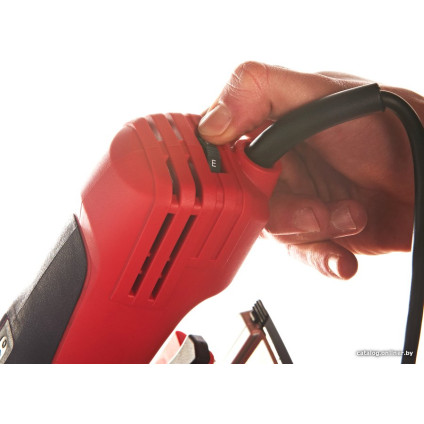 Электролобзик Milwaukee JS 120 X [4933381680]