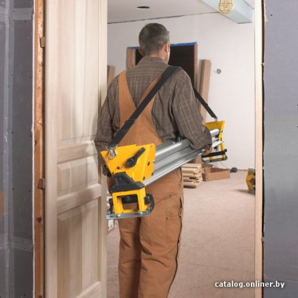 Торцовочная пила DeWalt DWS780