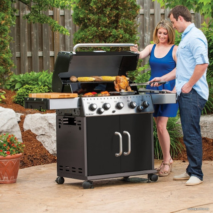 Газовый гриль для дачи Broil King Baron 590