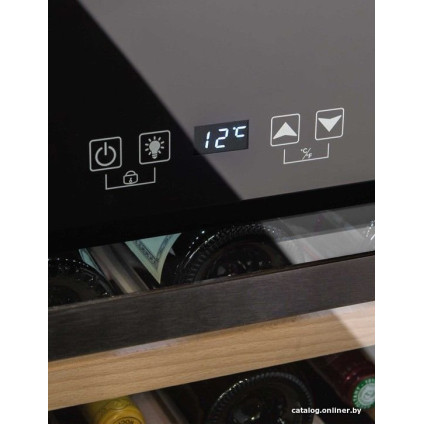 Винный шкаф La Sommeliere LSBI28B