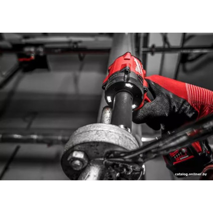 Гайковерт Milwaukee M18 FIW2P12-502X 4933478447 (с 2-мя АКБ, кейс)