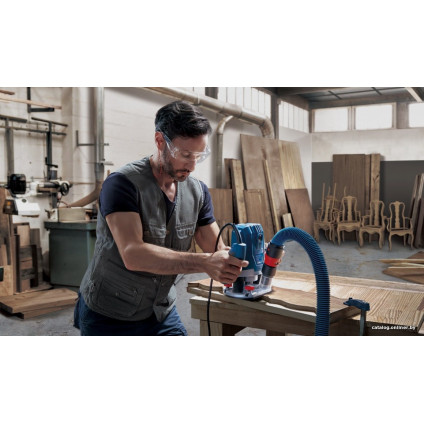 Вертикальный фрезер Bosch GOF 130 Professional 06016B7000