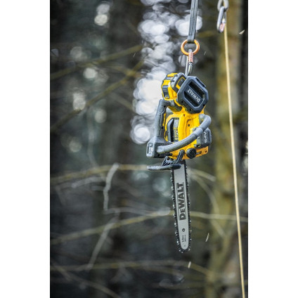 Аккумуляторная пила DeWalt DCMCST635N (без АКБ, без шины)