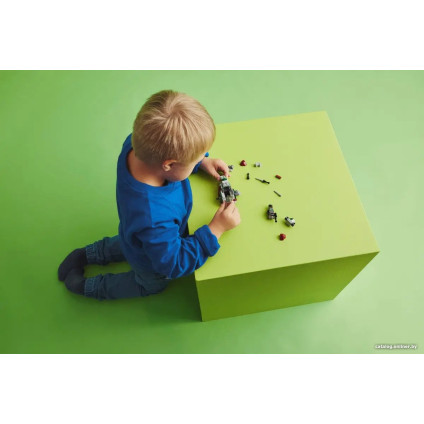 Конструктор LEGO Star Wars 75344 Звездолет Бобы Фетта