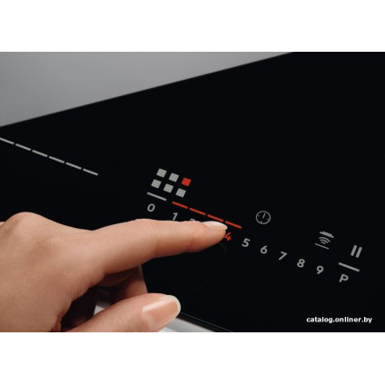 Варочная панель Electrolux EIV9467