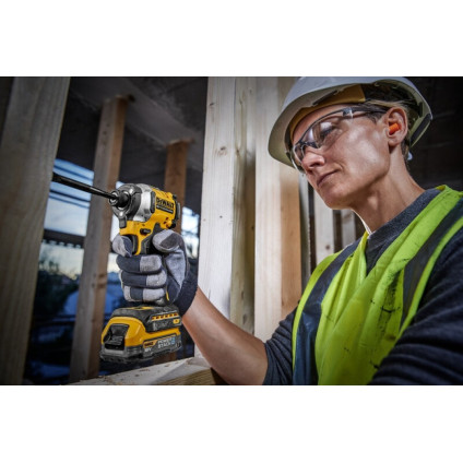 Винтоверт DeWalt DCF850E1T (с 1-им АКБ 1.7 Ач, кейс)