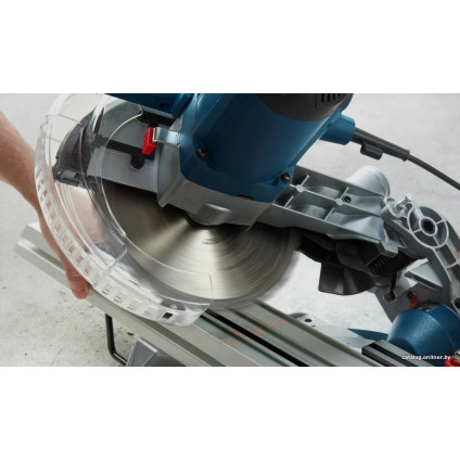 Торцовочная пила Bosch GCM 216 Professional 0601B33000