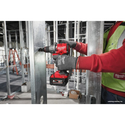 Дрель-шуруповерт Milwaukee M18 FUEL M18FDD3-502X 4933479863 (с 2-мя АКБ 5 Ач, кейс)