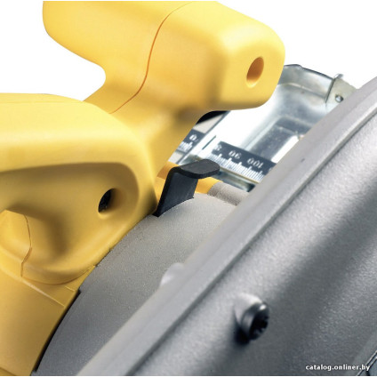 Дисковая (циркулярная) пила DeWalt D23700
