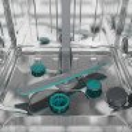 Встраиваемая посудомоечная машина Hisense HV673B66