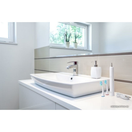 Электрическая зубная щетка Eldom Sonica SD100B