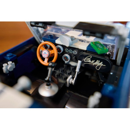 Конструктор LEGO Icons 10357 Shelby Cobra 427 S/C