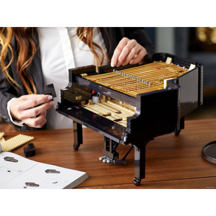 Конструктор LEGO Ideas 21323 Рояль