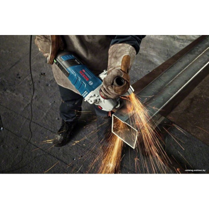 Угловая шлифмашина Bosch GWS 30-180 B Professional 06018G0000