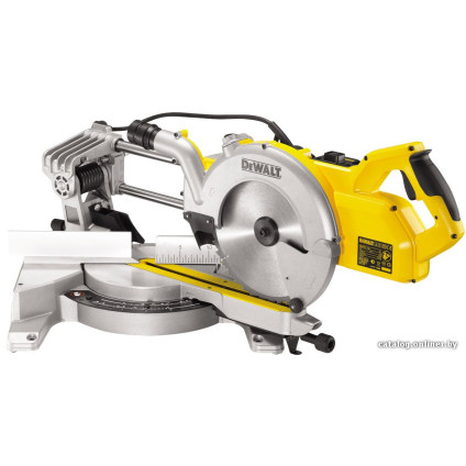 Торцовочная пила DeWalt DWS778