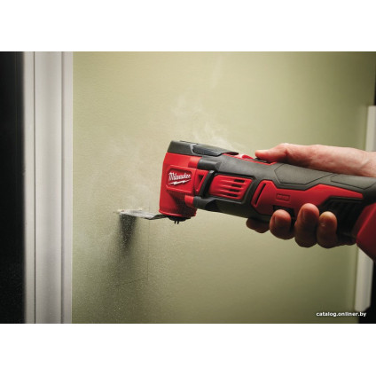 Реноватор Milwaukee M18 BMT-0 4933446203 (без АКБ)