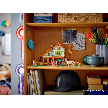 Конструктор LEGO Friends Осенняя конюшня 41745