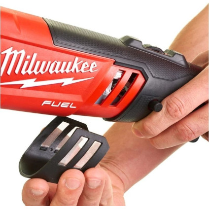 Полировальная машина Milwaukee M18 FAP180-502X Fuel 4933451550 (с 2-мя АКБ, кейс)