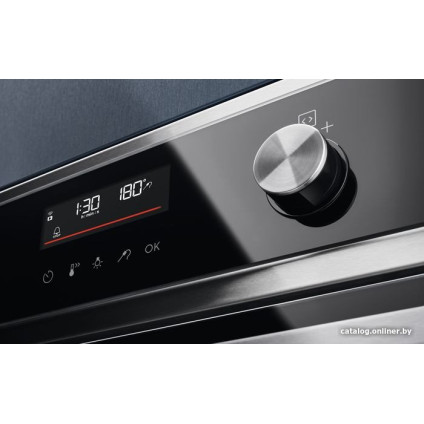 Электрический духовой шкаф Electrolux SteamBake 600 EOD6P77WX
