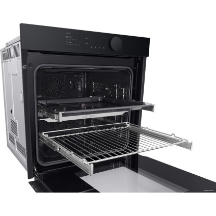 Электрический духовой шкаф Samsung NV75T9879CD/EO