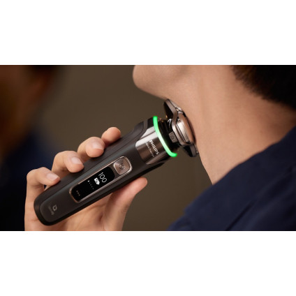 Электробритва Philips i9000 Prestige SkinIQ XP9200/30