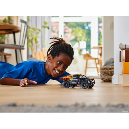 Конструктор LEGO Technic 42166 NEOM McLaren Extreme E Race Car