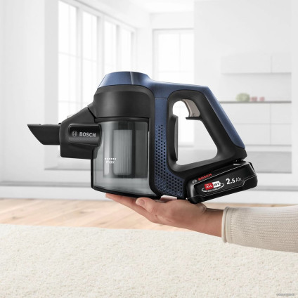 Пылесос Bosch BBS611PCK