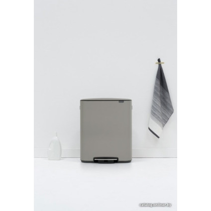 Система сортировки мусора Brabantia Bo Pedal Bin 2 x 30 л (минерально-серый)