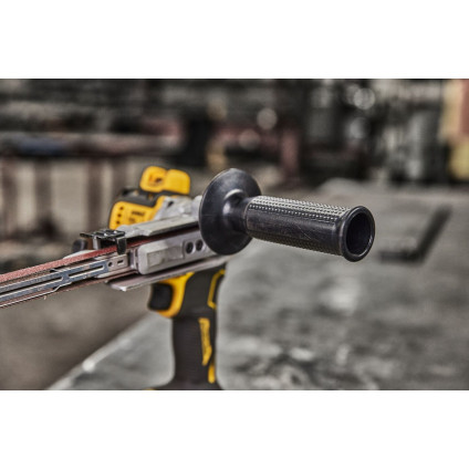 Ленточная шлифмашина DeWalt DCM200NT (без АКБ, кейс)