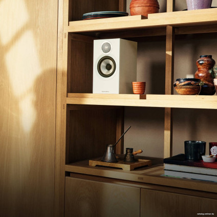 Полочная акустика Bowers & Wilkins 607 S3 (белый)