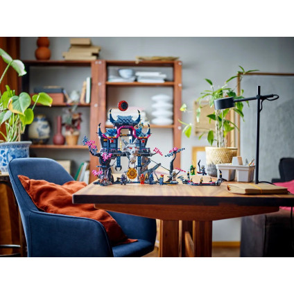 Конструктор LEGO Ninjago Додзе Тени Волчьей Маски 71813