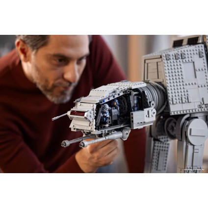 Конструктор LEGO Star Wars 75313 AT-AT
