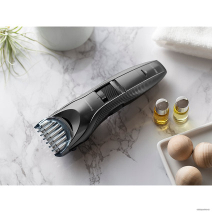 Машинка для стрижки волос Panasonic ER-GC63