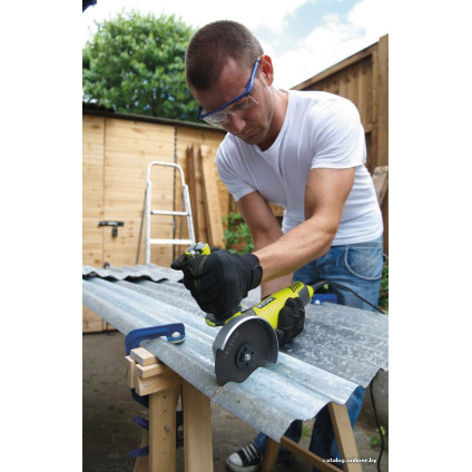 Угловая шлифмашина Ryobi EAG2000RS