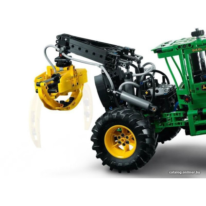 Конструктор LEGO Technic 42157 Скиддер John Deere 948L-II